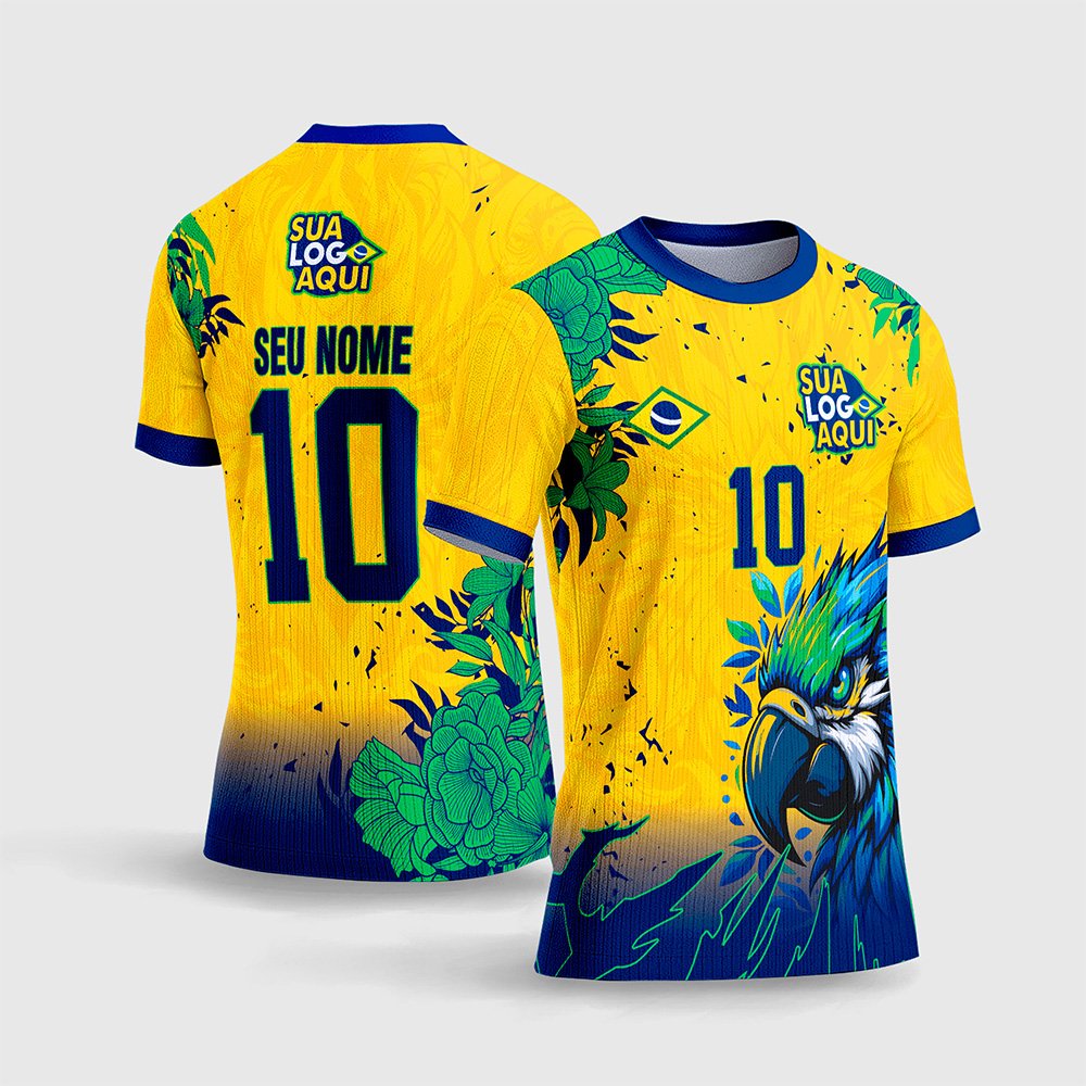 Arte Camisa Brasil Copa do Mundo 2026 Modelo 04.jpg apresenta o mockup do fardamento alternativo da Seleção Brasileira na cor azul royal com marcas d'água de constelações, escudo oficial da CBF com cinco estrelas, patch da Copa de 2026, detalhes em verde e amarelo nos punhos, e numeração esportiva nas costas em sublimação total CorelDRAW.